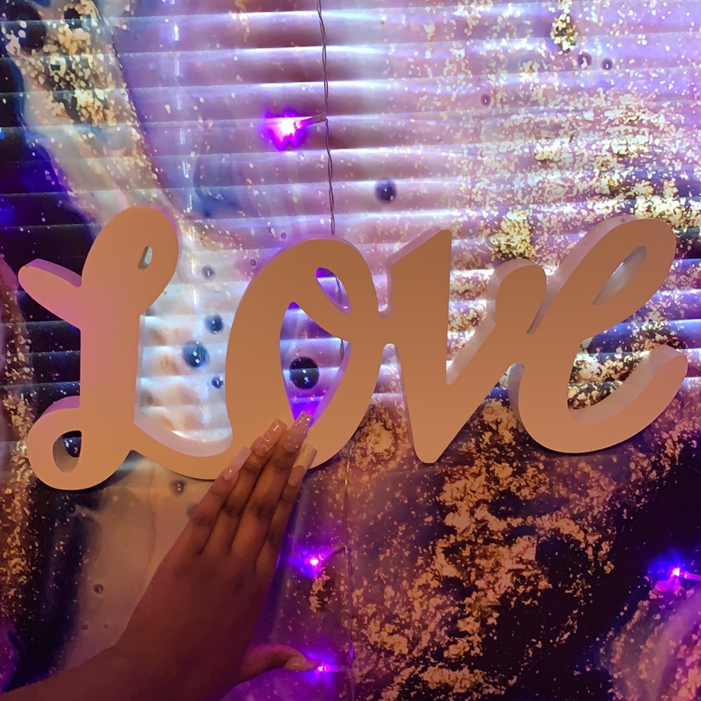 Love wall decoration